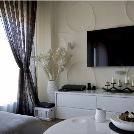 Apartament Manto Namai In Center Of Kłajpeda